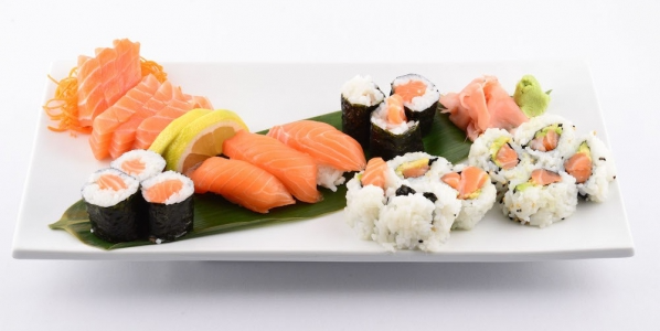 Capo Mix (20pcs) - CapoSushi | Sushi & Japanese Food Delivery in Monaco